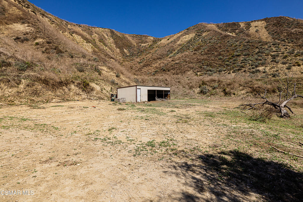 Bixby Road Somis, CA 93066 - Photo 27 of 33 a view of a large building with mountain view