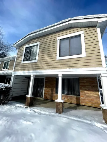$2,400 | 463 Kennedy Place, Vernon Hills, IL 60061