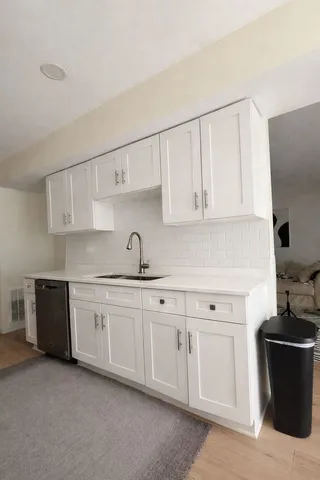 $2,400 | 463 Kennedy Place, Vernon Hills, IL 60061