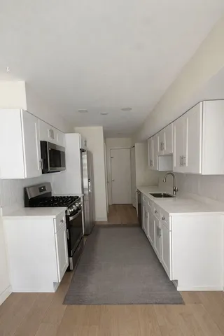 $2,400 | 463 Kennedy Place, Vernon Hills, IL 60061