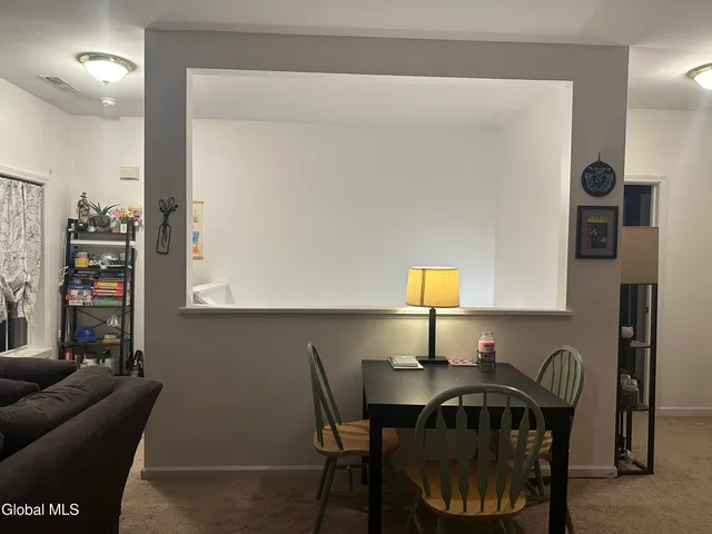 $249,900 | 406 Worthington Terrace, North Greenbush, NY 12198