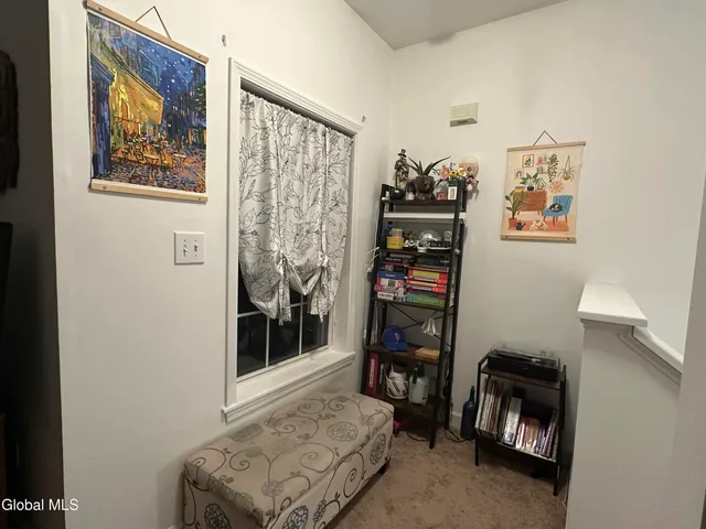 $249,900 | 406 Worthington Terrace, North Greenbush, NY 12198