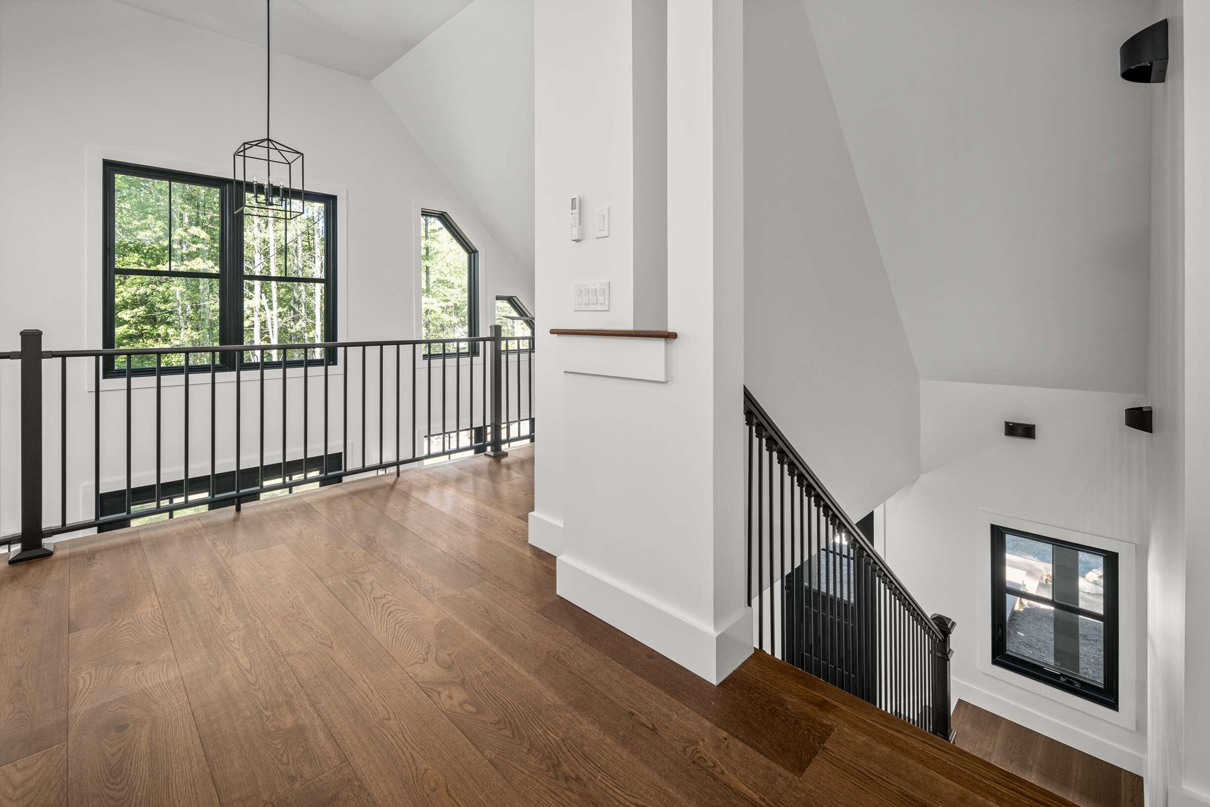 141 Logging Road York, ME 03902 - Photo 18 of 27 Loft