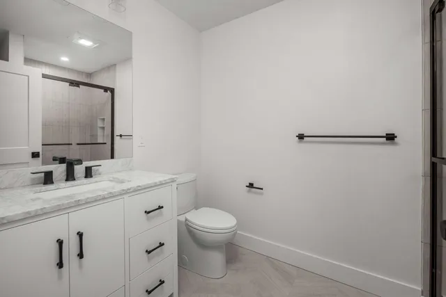 $1,095,000 | 141 Logging Road, York, ME 03902