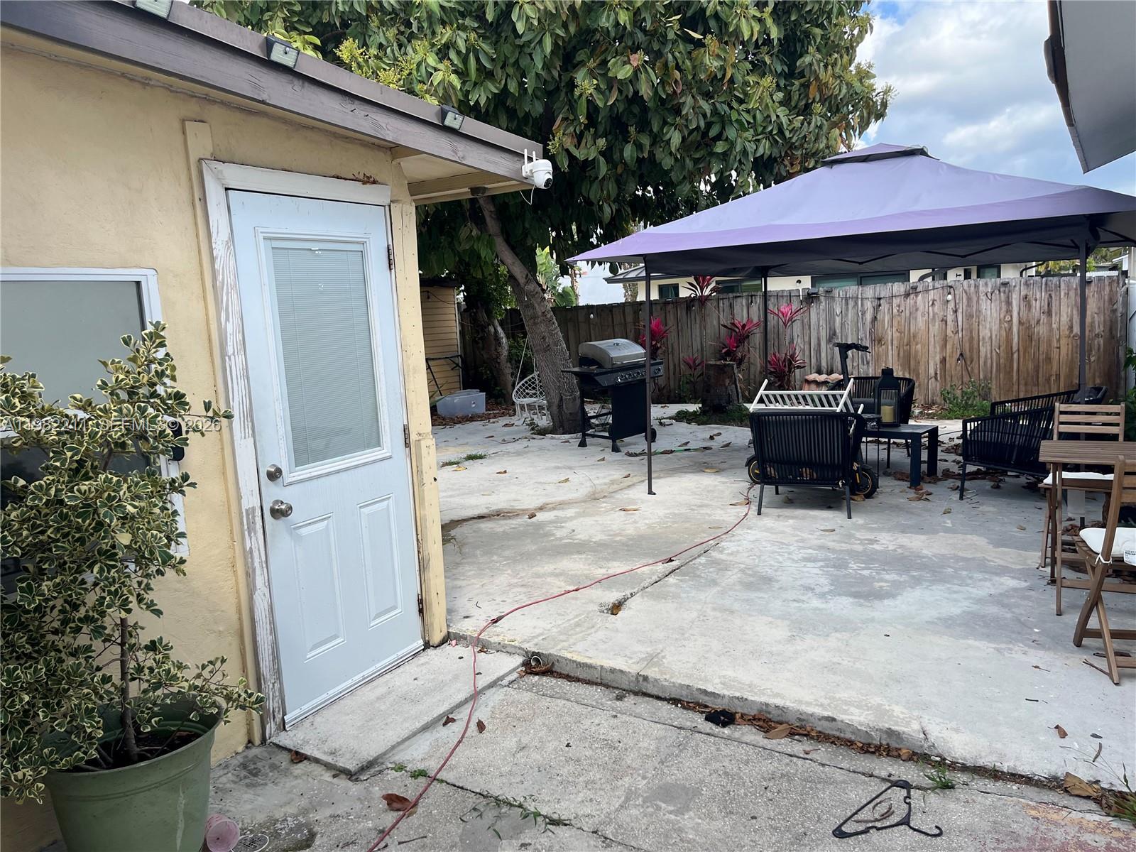 13485 Southwest 28th Street Miami, FL 33175 - Photo 32 of 33 a view of outdoor space and patio