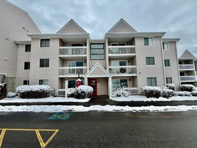 $2,350 | 15 Bower Road, Unit B5, Quincy, MA 02169