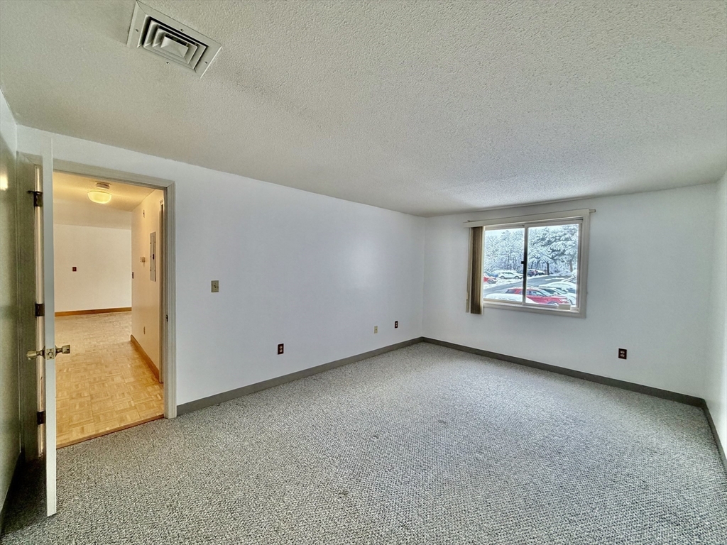 15 Bower Road, Unit B5 Quincy, MA 02169 - Photo 20 of 31