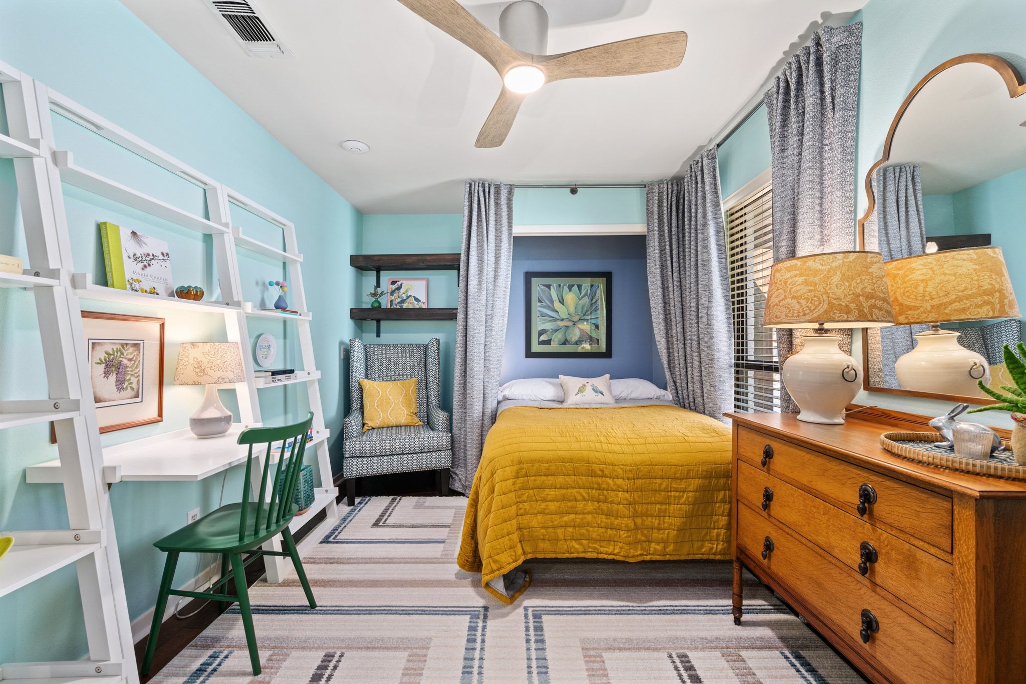 4503 Mountain Path Drive Austin, TX 78759 - Photo 22 of 36 Main level bedroom with murphy bed