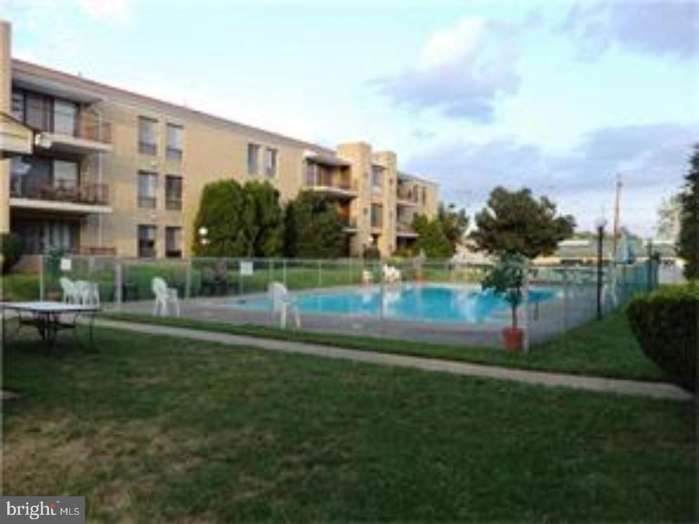 8930 Krewstown Road, Unit 308 Philadelphia, PA 19115 - Photo 2 of 9 Community Pool