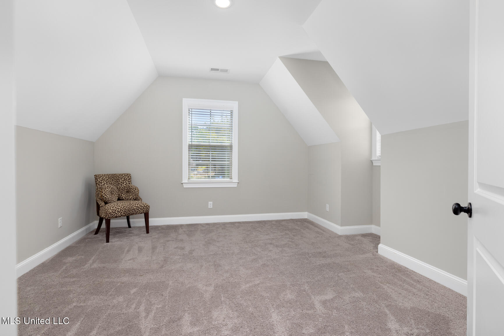 2008 Slocum Road Hernando, MS 38632 - Photo 37 of 44 Craft Room OR Office