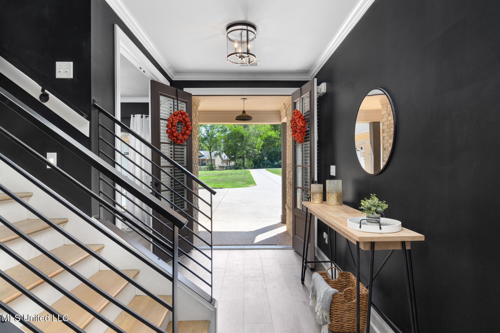 2008 Slocum Road Hernando, MS 38632 - Photo 5 of 44 Front Entryway