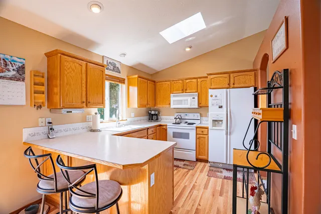 $470,000 | 18306 East 9th Avenue, Spokane Valley, WA 99016