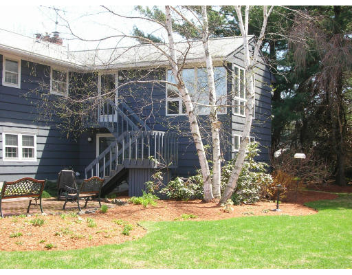 237 Worthen Road East Lexington, MA 02421 - Photo 8 of 12