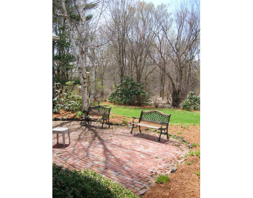 237 Worthen Road East Lexington, MA 02421 - Photo 9 of 12