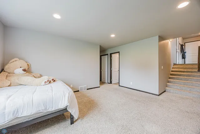 $343,000 | 1001 9th Street Southeast, Barnesville, MN 56514