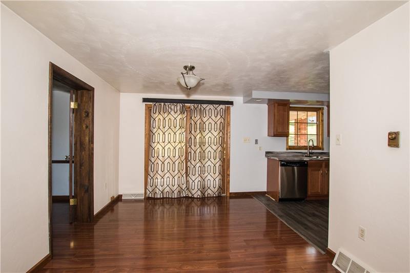 1470 South Bridge Road Washington, PA 15301 - Photo 8 of 25