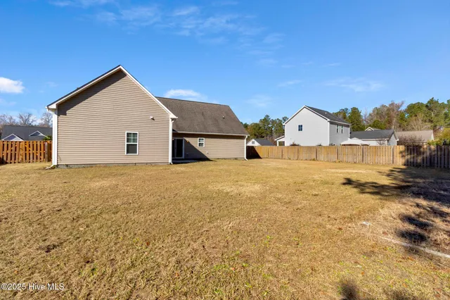 $369,000 | 348 Hawk Hollow Trail, Burgaw, NC 28425