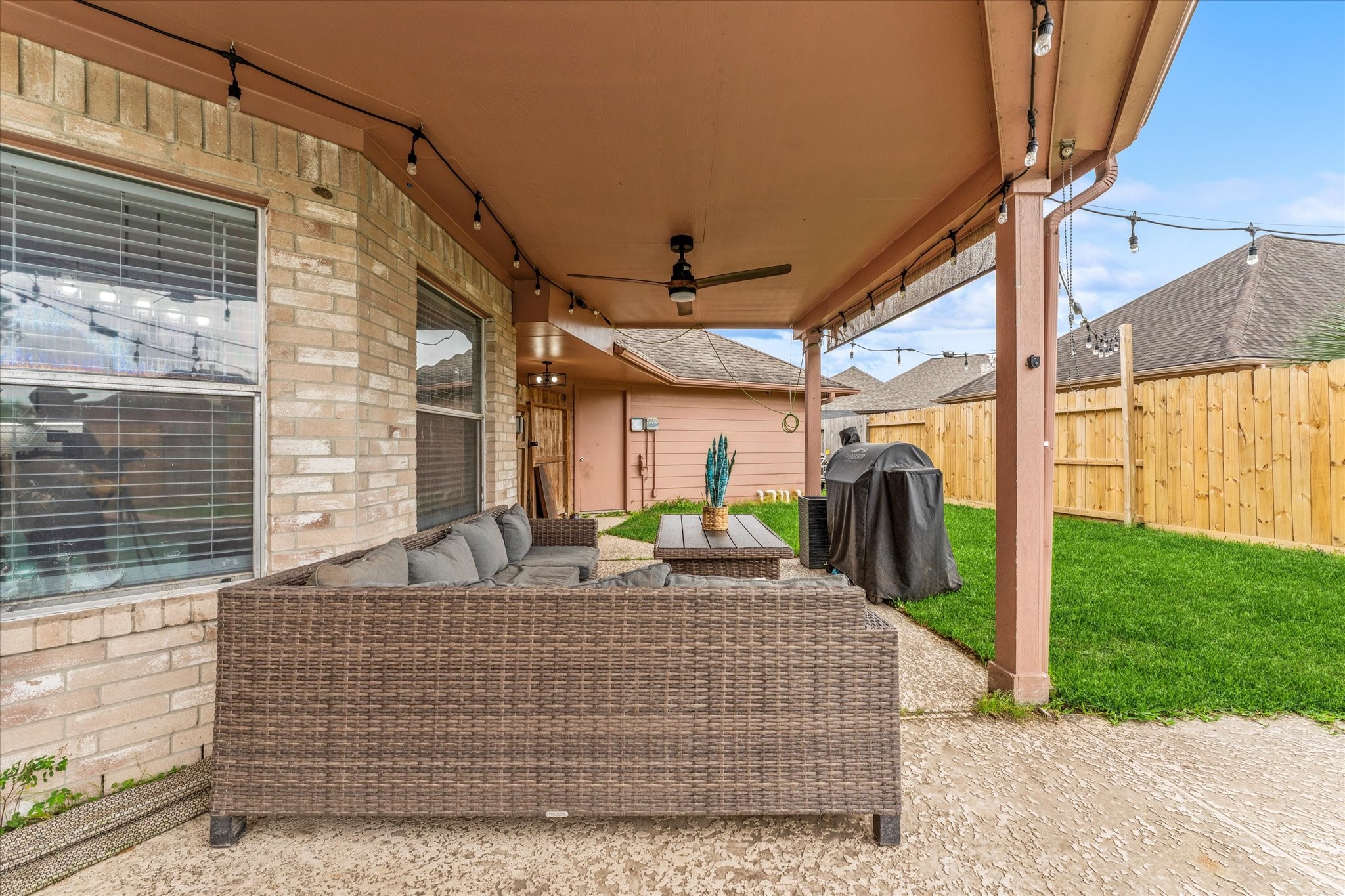 4318 Raintree Court Pasadena, TX 77505 - Photo 31 of 36