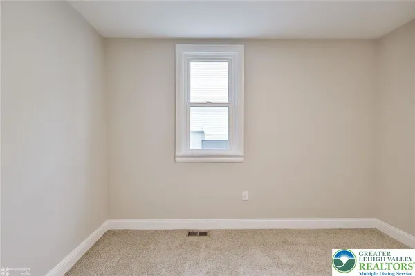 $2,500 | 1861 East Emmaus Avenue, Allentown, PA 18103