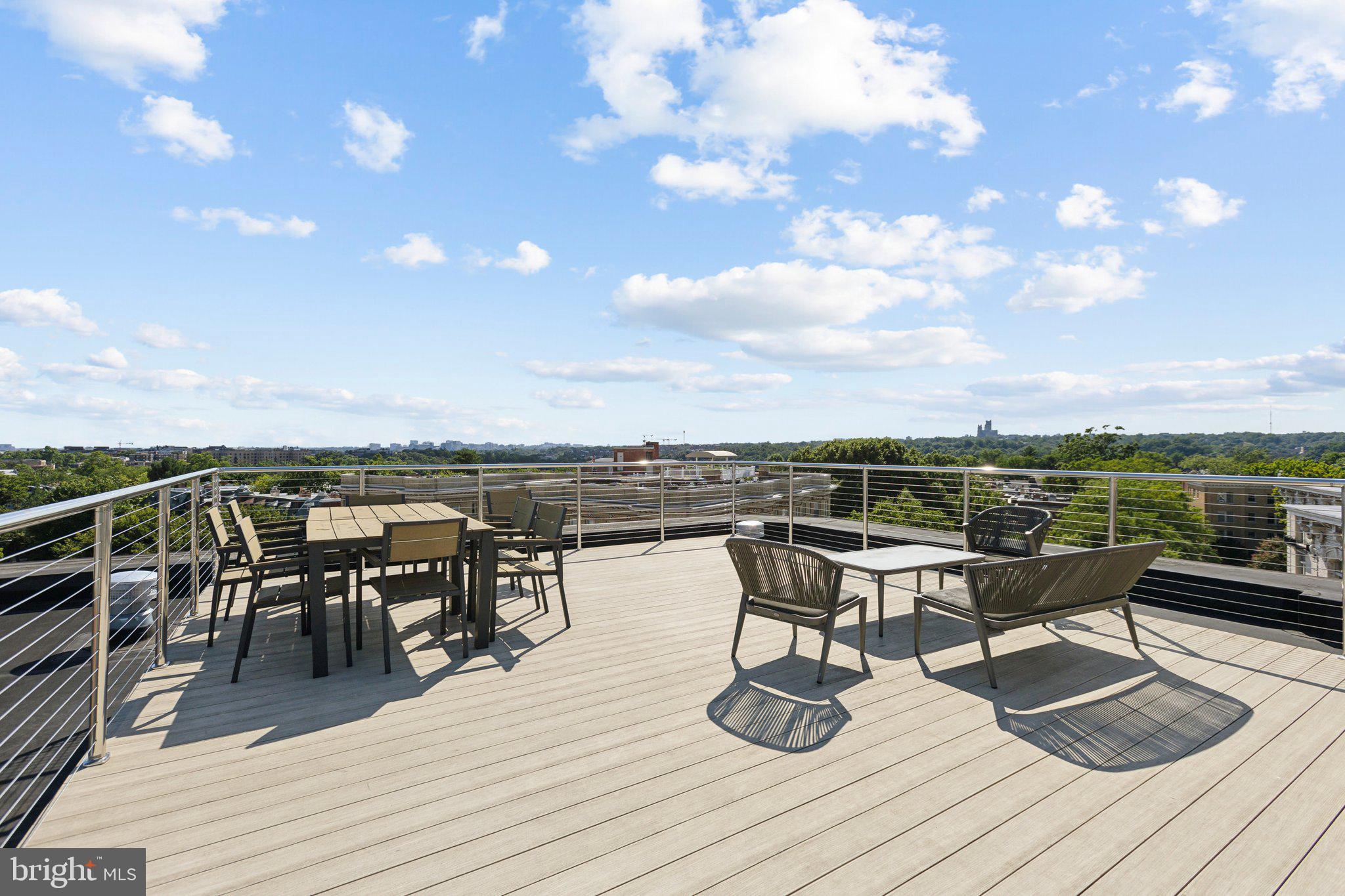 1673 Park Road Northwest, Unit 304 Washington, DC 20010 - Photo 20 of 36