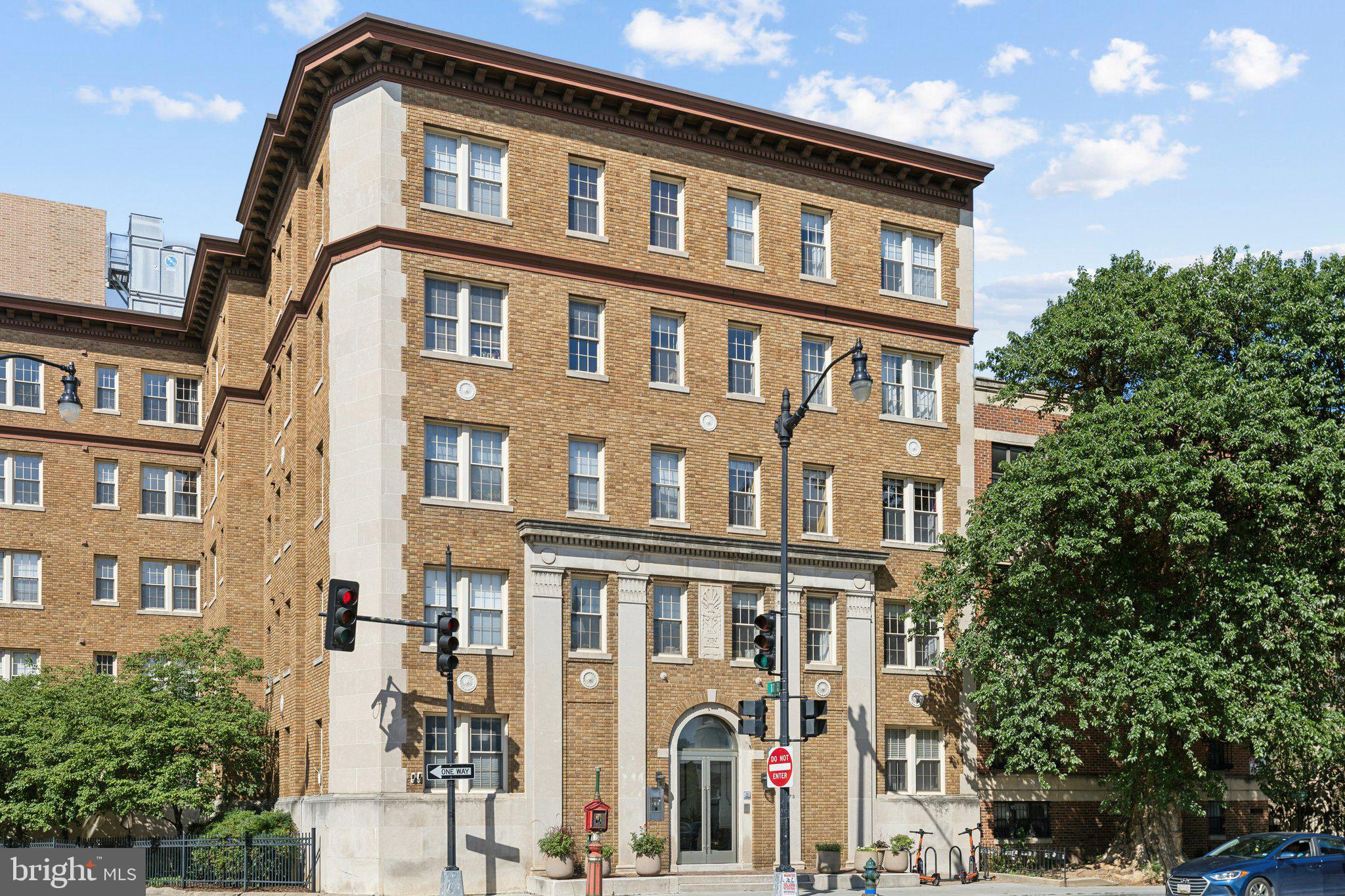 1673 Park Road Northwest, Unit 304 Washington, DC 20010 - Photo 25 of 36