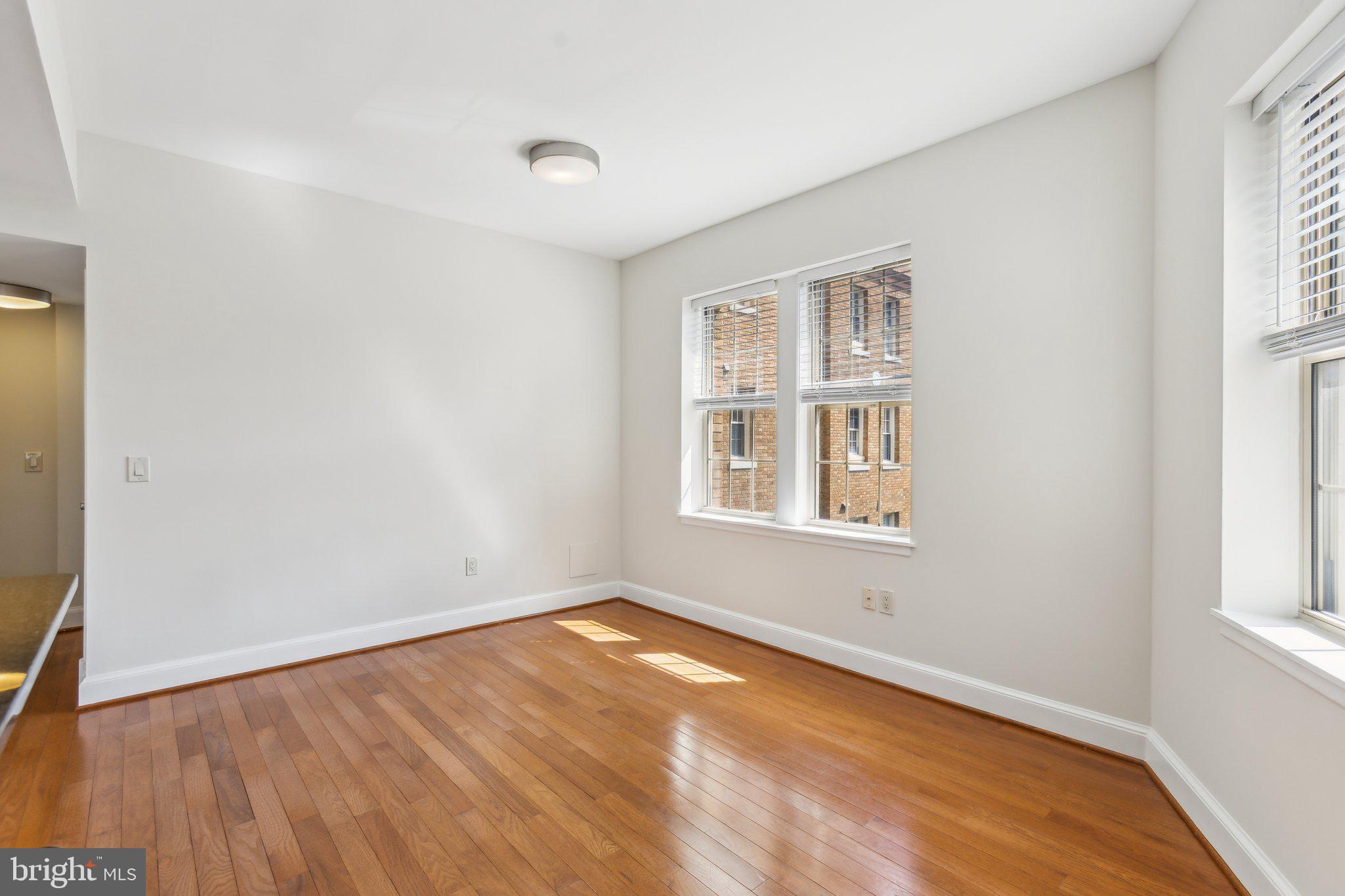 1673 Park Road Northwest, Unit 304 Washington, DC 20010 - Photo 4 of 36
