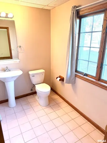 $398,000 | 3500 Branchwood Drive, Quincy, IL 62301