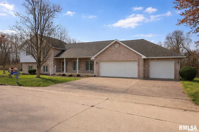 $398,000 | 3500 Branchwood Drive, Quincy, IL 62301