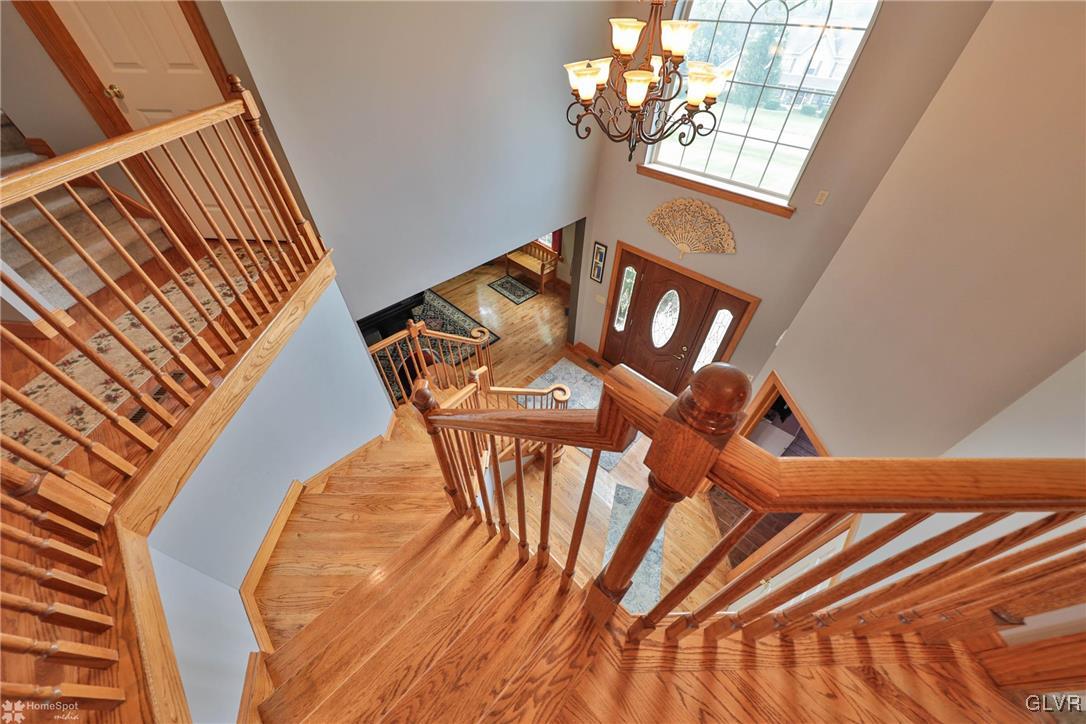 121 Fox Ridge Nazareth, PA 18064 - Photo 4 of 48