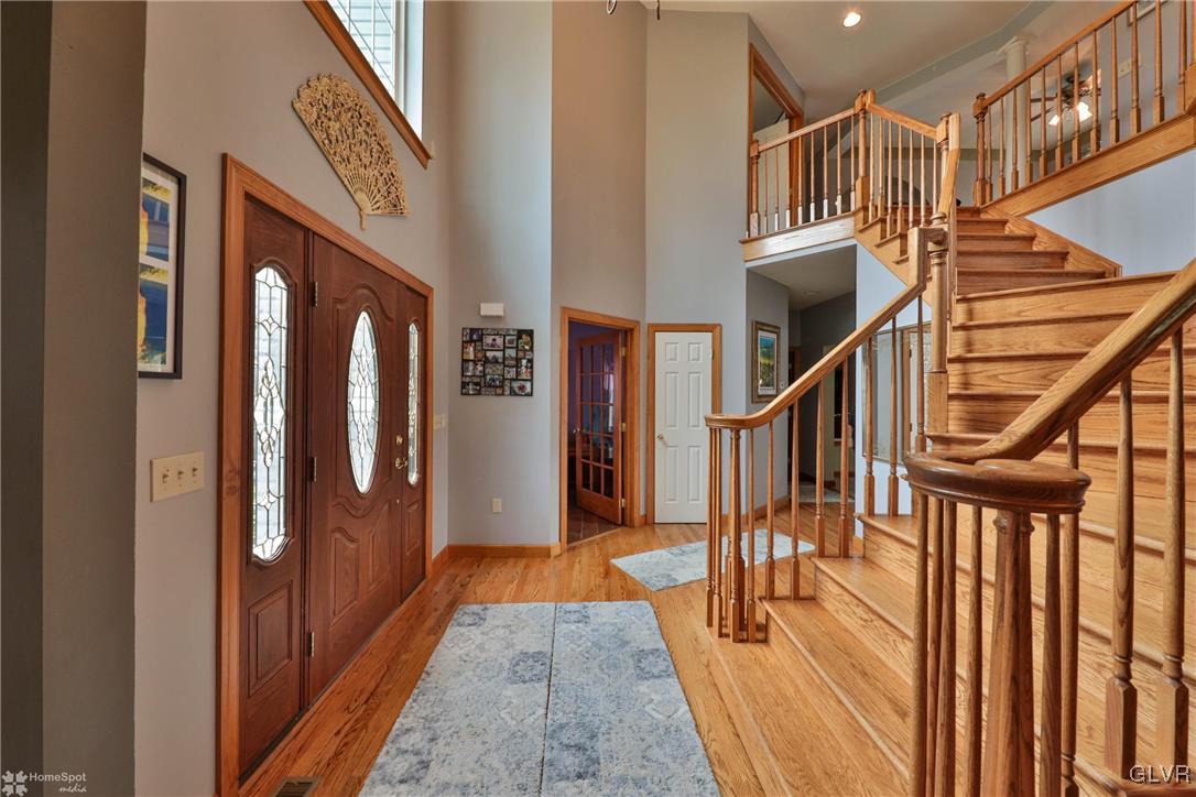 121 Fox Ridge Nazareth, PA 18064 - Photo 5 of 48