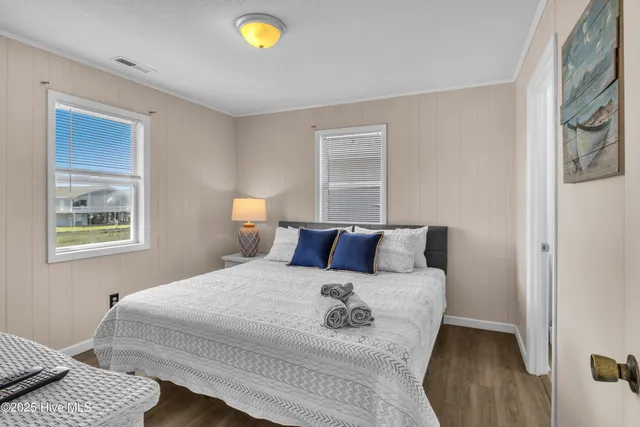 $1,050,000 | 161 High Point Street, Holden Beach, NC 28462