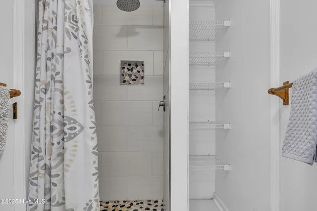 $1,050,000 | 161 High Point Street, Holden Beach, NC 28462