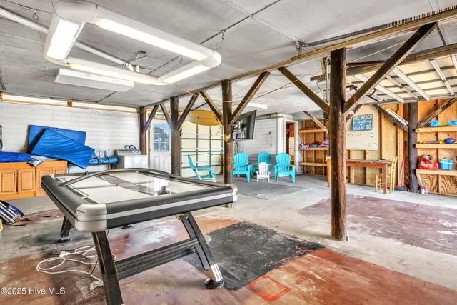 $1,050,000 | 161 High Point Street, Holden Beach, NC 28462