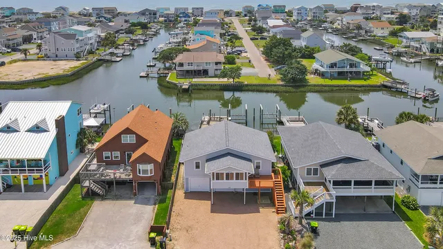 $1,050,000 | 161 High Point Street, Holden Beach, NC 28462