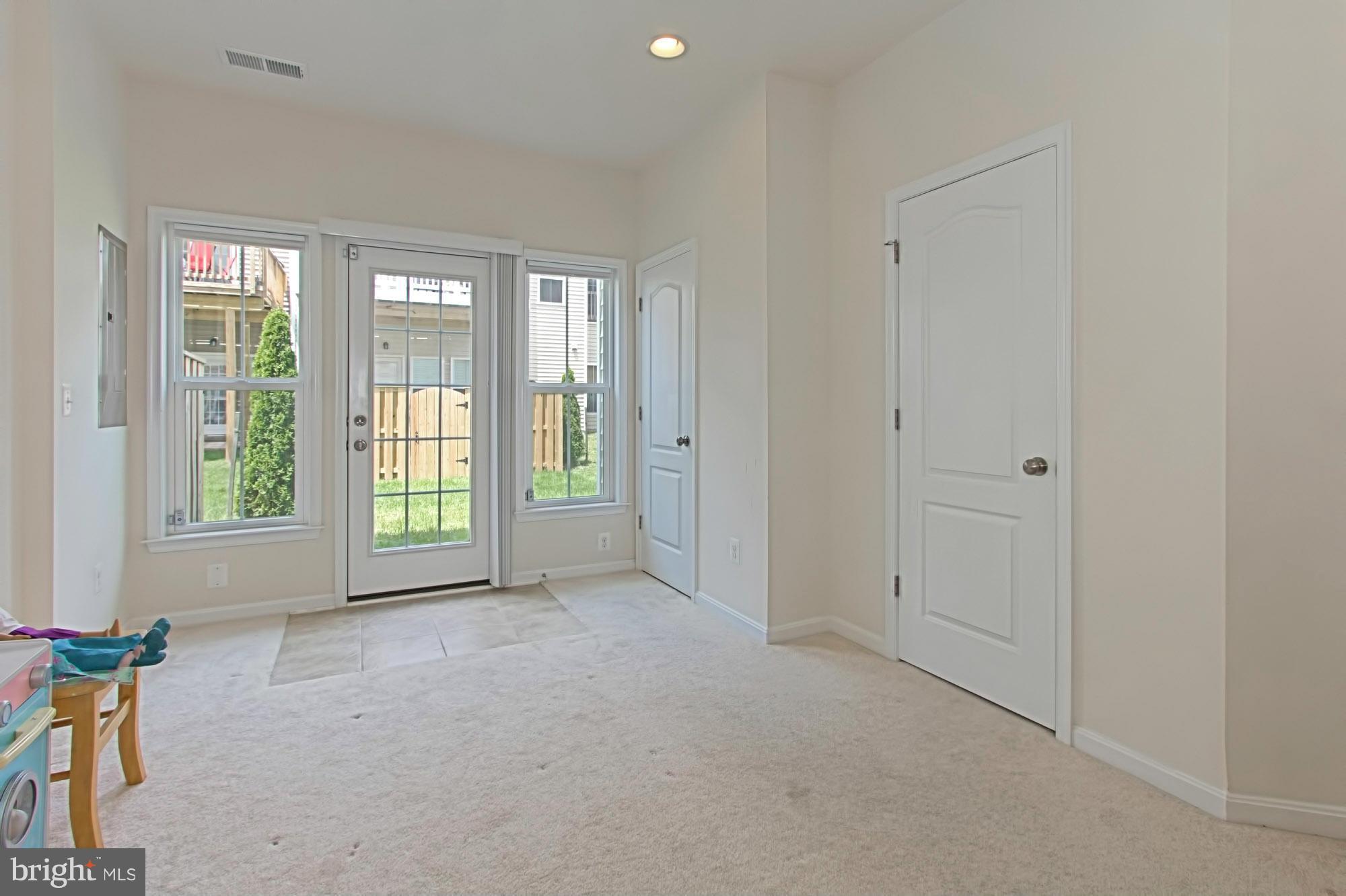 43393 Rickenbacker Square Ashburn, VA 20147 - Photo 26 of 30 Bedroom