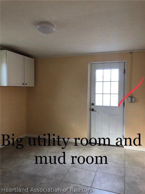 2326 Croydon Road Sebring, FL 33870 - Photo 3 of 10 Gallery Image 3