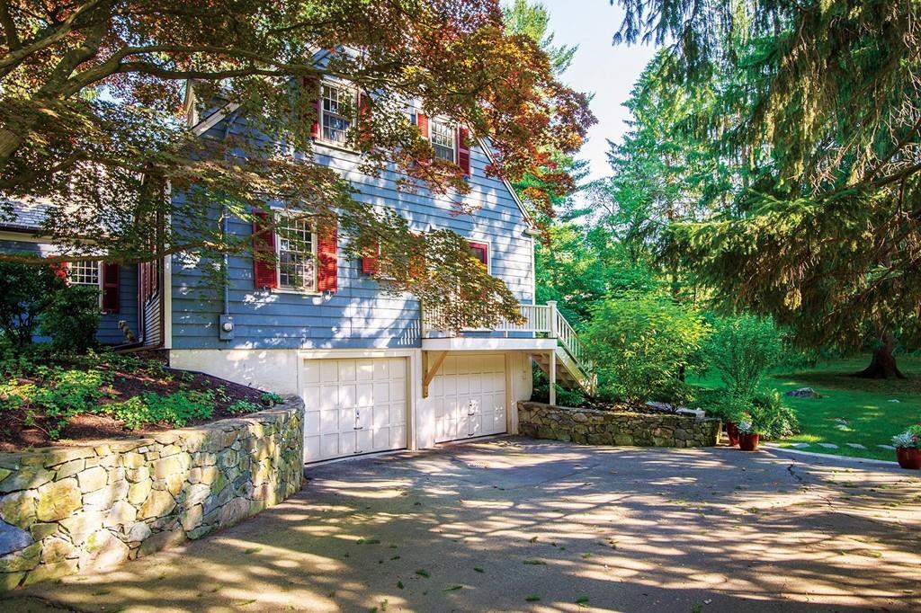 116 Arnold Road Newton, MA 02459 - Photo 22 of 26