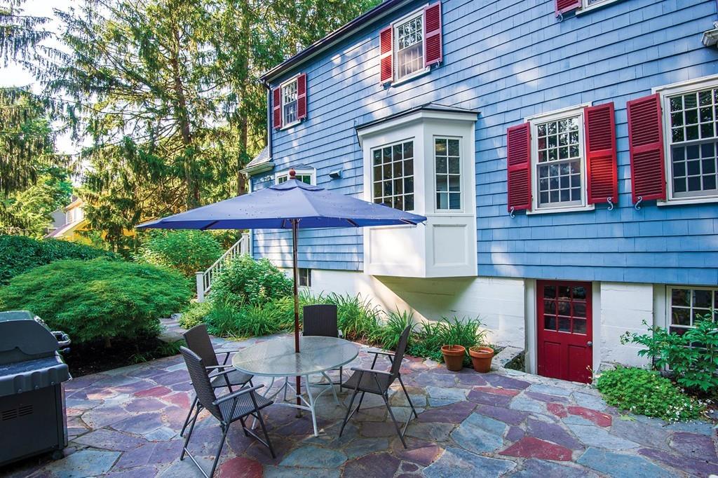 116 Arnold Road Newton, MA 02459 - Photo 23 of 26