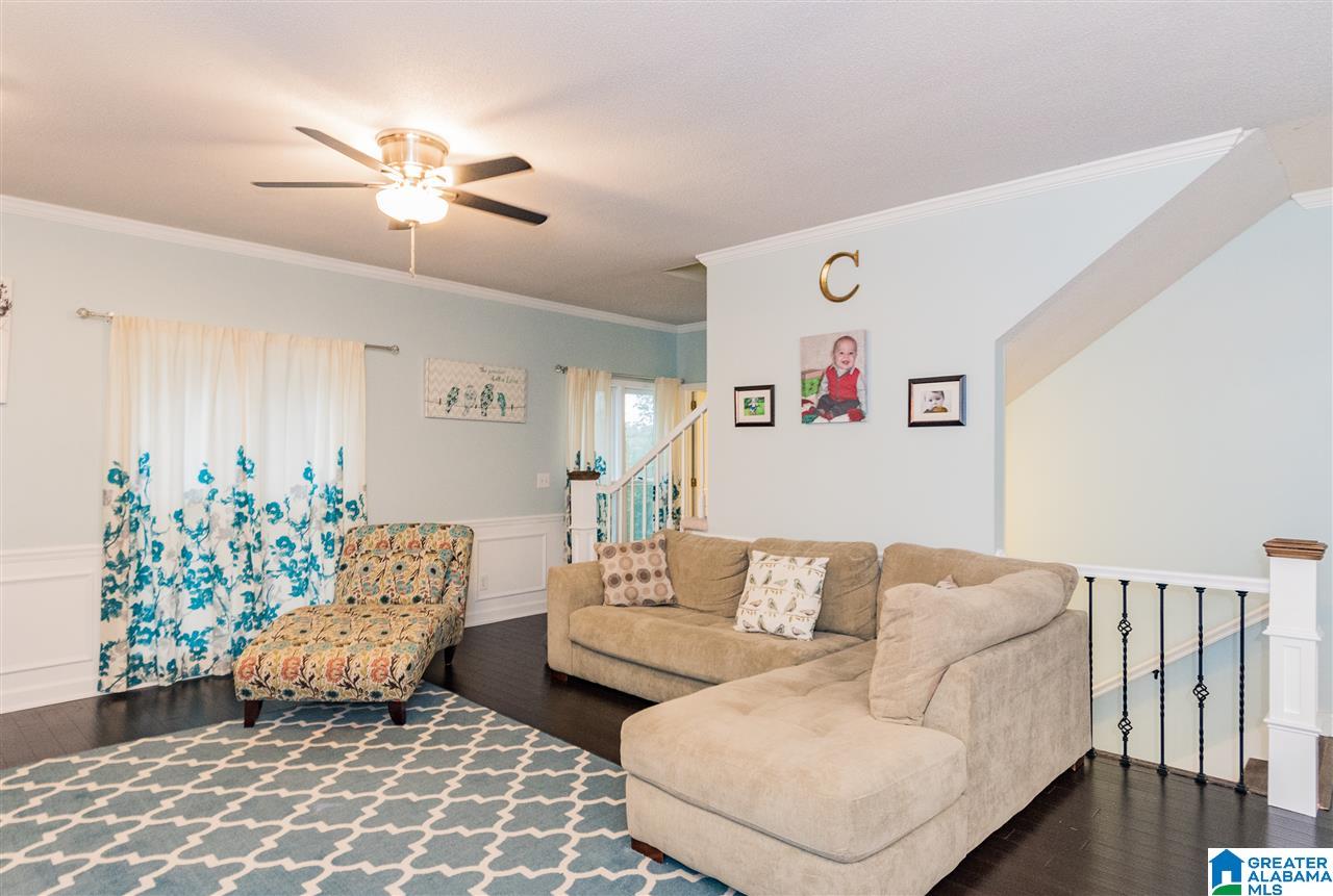 3709 Richelieu Drive Birmingham, AL 35216 - Photo 4 of 34