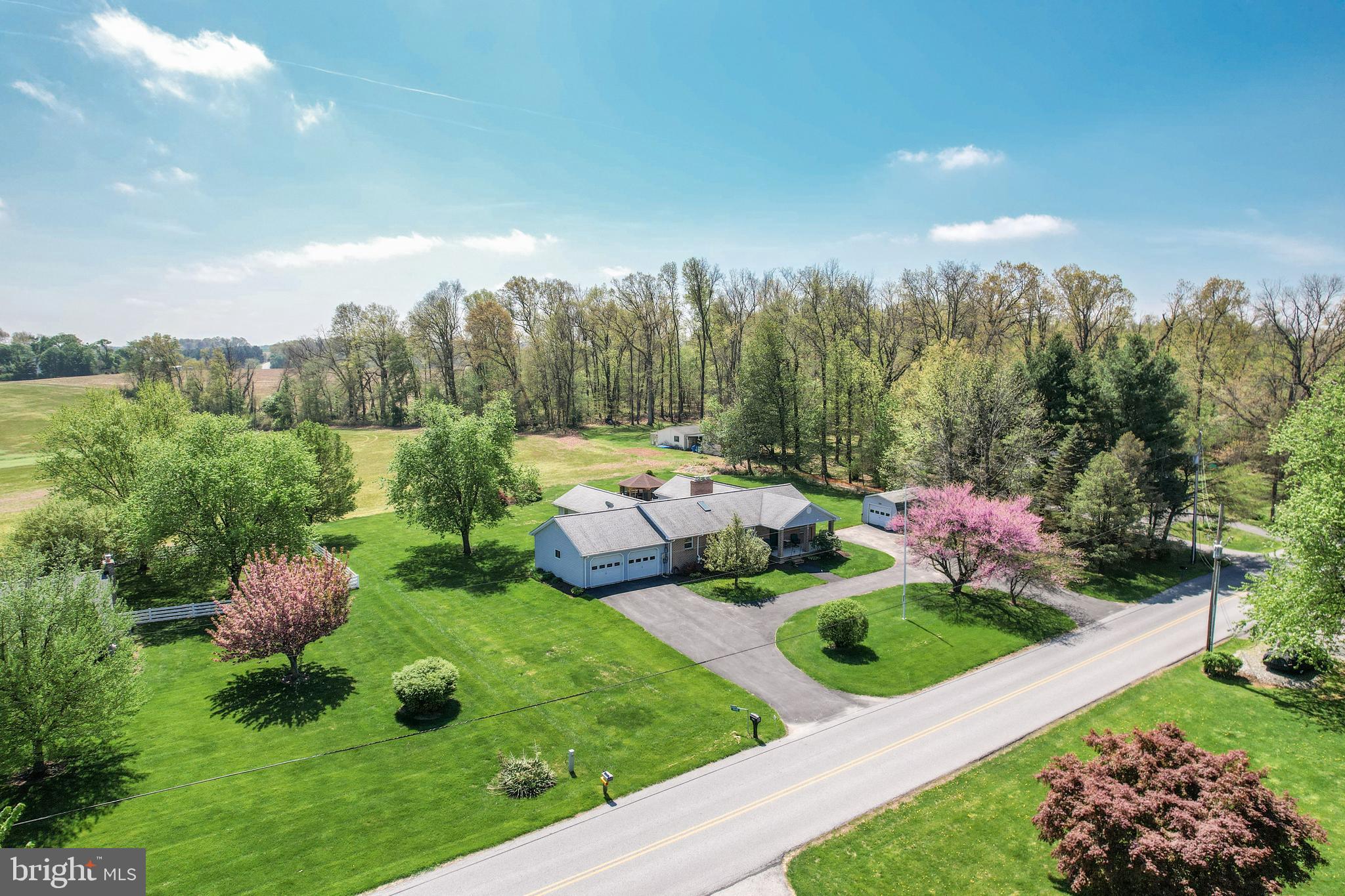 4548 Rinely Road Stewartstown, PA 17363 - Photo 6 of 18