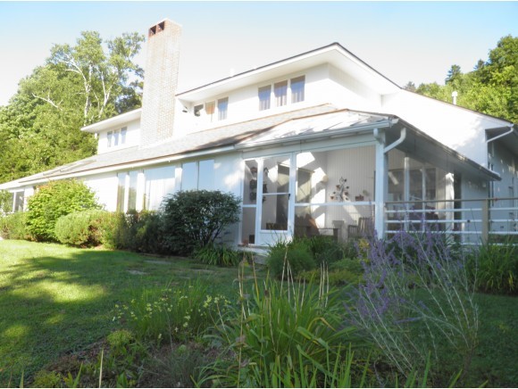 10 Mountain View Road, Unit 10 Hillsborough, NH 03244 - Photo 1 of 1 Gallery Image 1