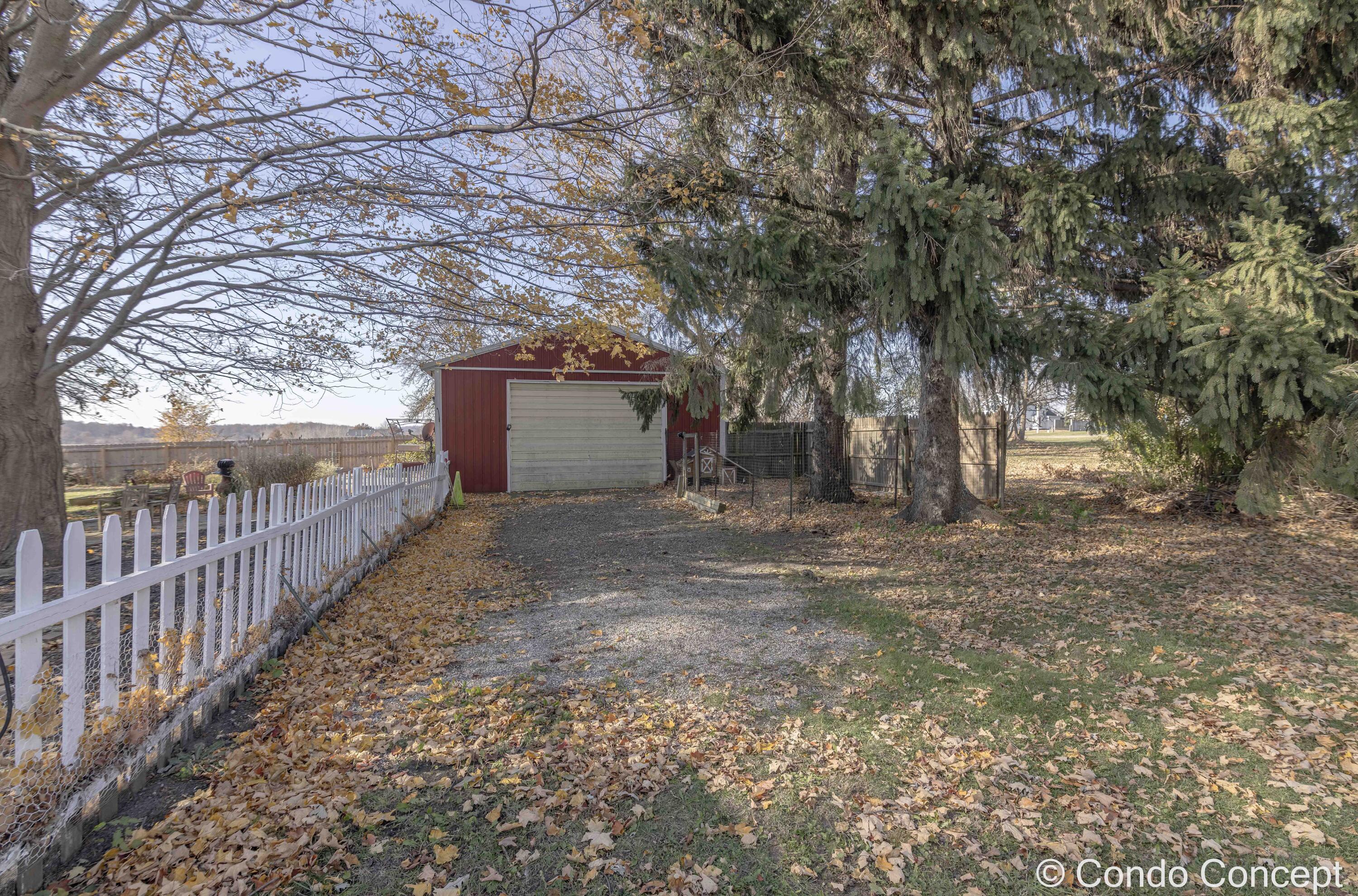 8441 Homerich Avenue Southwest Byron Center, MI 49315 - Photo 47 of 54 Large Pole Barn4