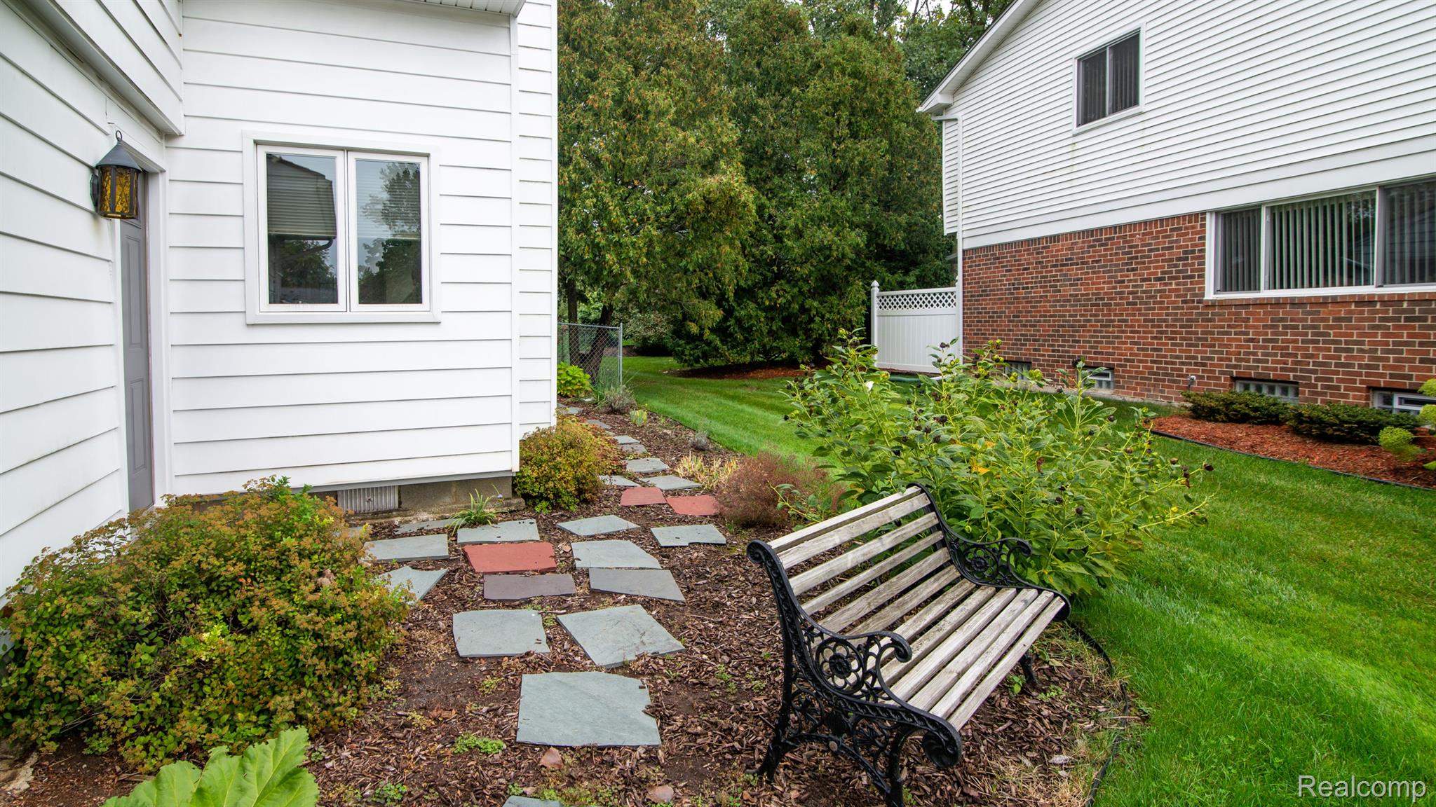 22608 Deerfield Road Novi, MI 48375 - Photo 19 of 69 Gallery Image 19