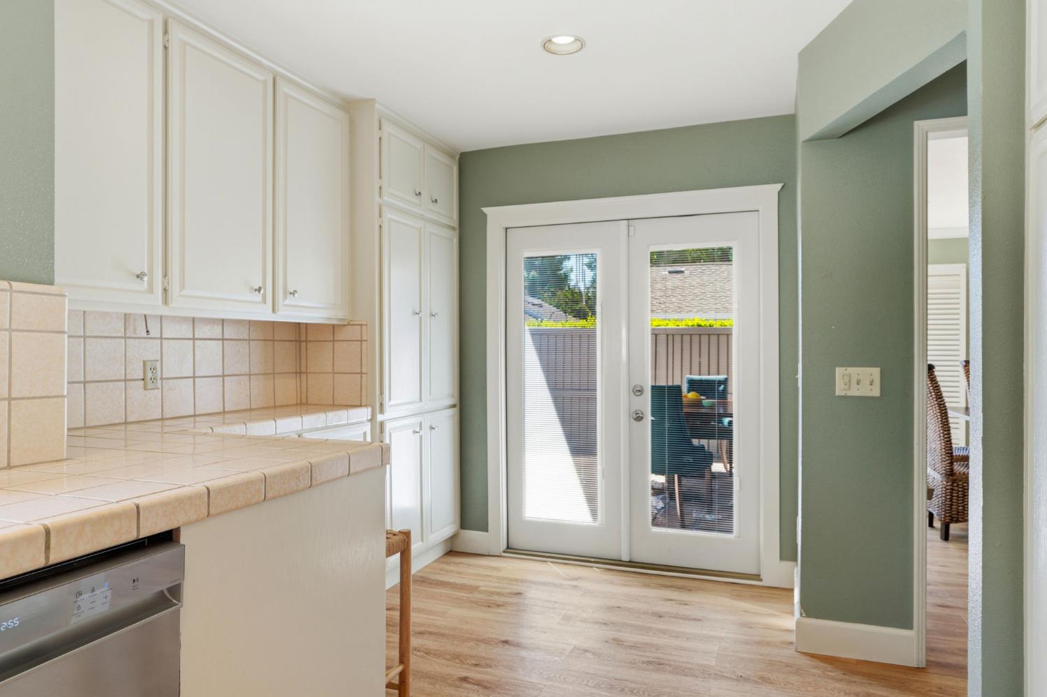 250 West Rumble Road, Unit D Modesto, CA 95350 - Photo 5 of 25
