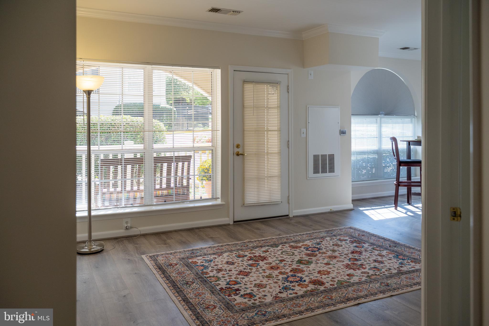 4561 Strutfield Lane, Unit 3115 Alexandria, VA 22311 - Photo 11 of 36 a view of an empty room and window