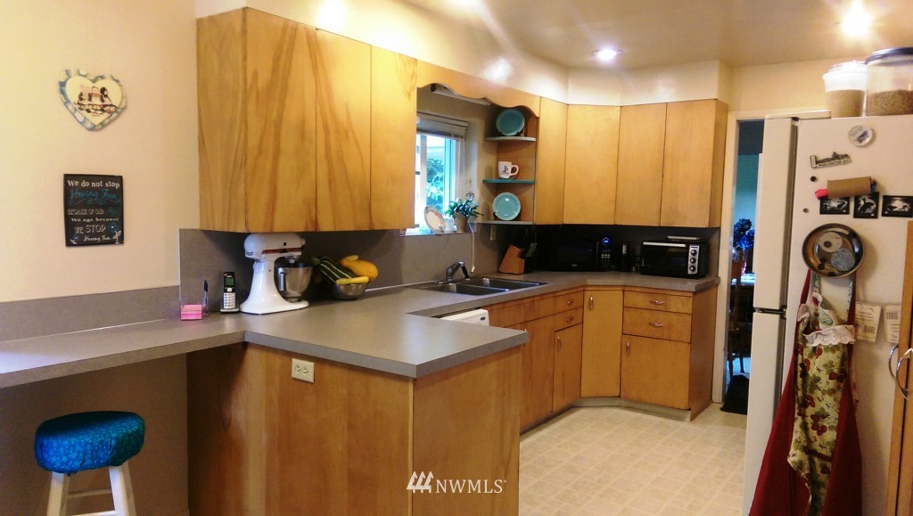 509 Olson Road Longview, WA 98632 - Photo 8 of 24 Gallery Image 8