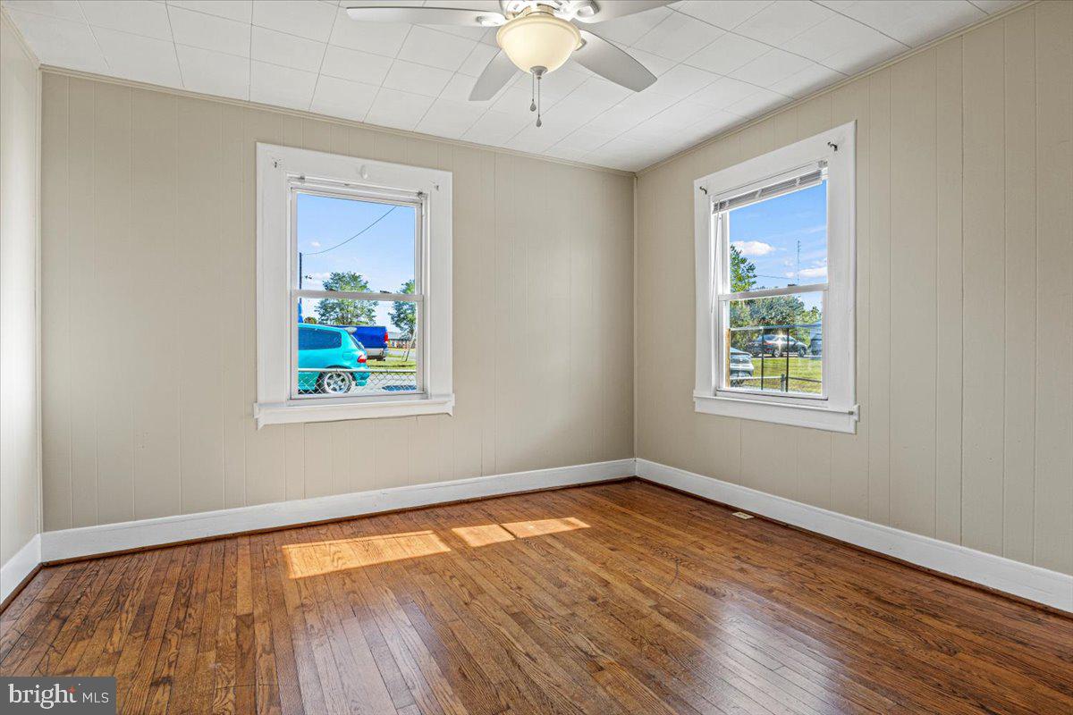 914 Hilltop Drive Culpeper, VA 22701 - Photo 5 of 26