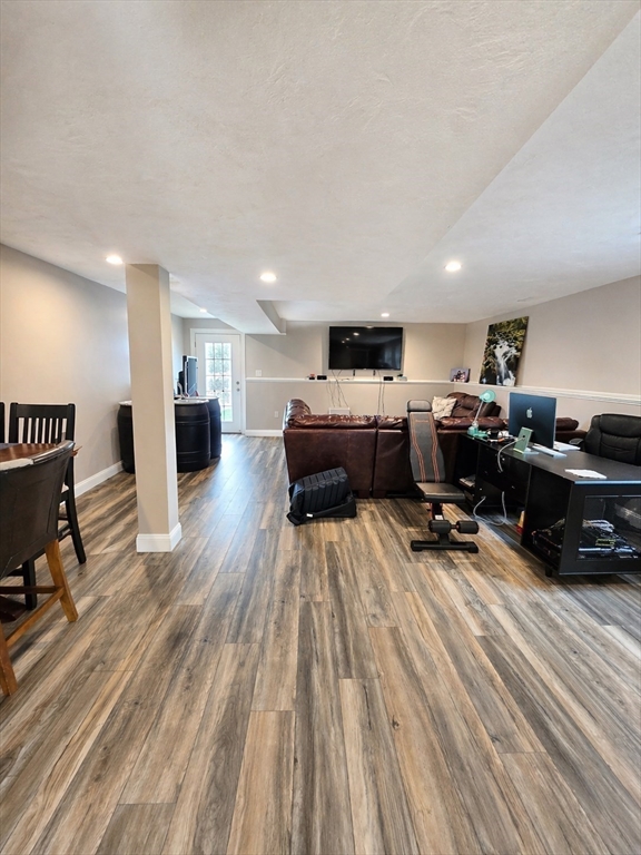 278 Putnam Hill Road Sutton, MA 01590 - Photo 25 of 29