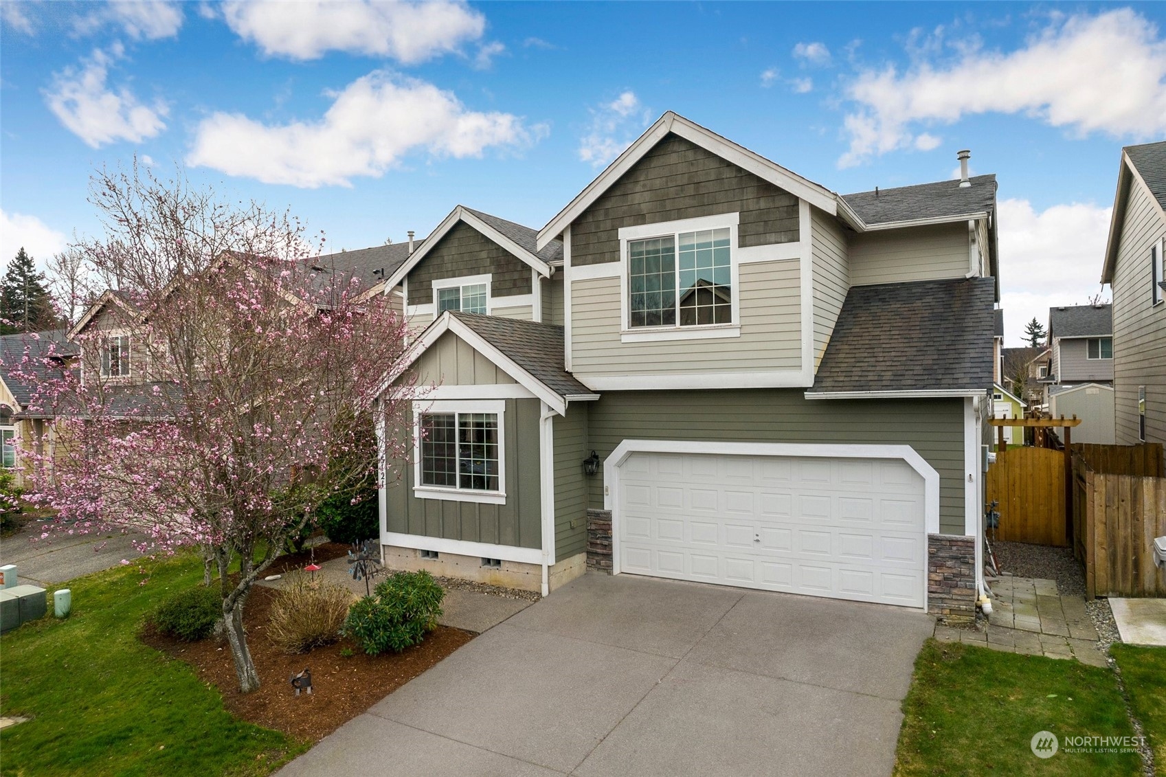 5121 Northeast 11th Court Renton, WA 98059 - Photo 1 of 40 Gallery Image 1