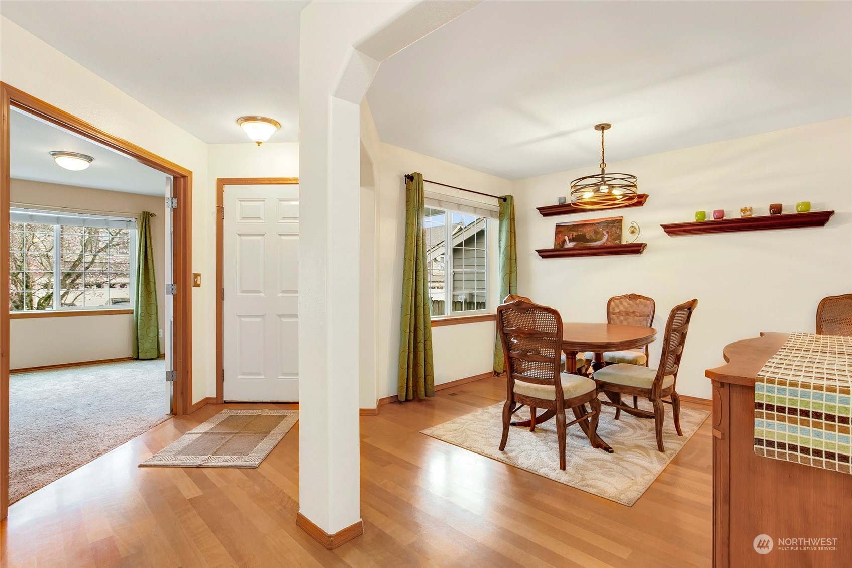 5121 Northeast 11th Court Renton, WA 98059 - Photo 14 of 40 Gallery Image 14